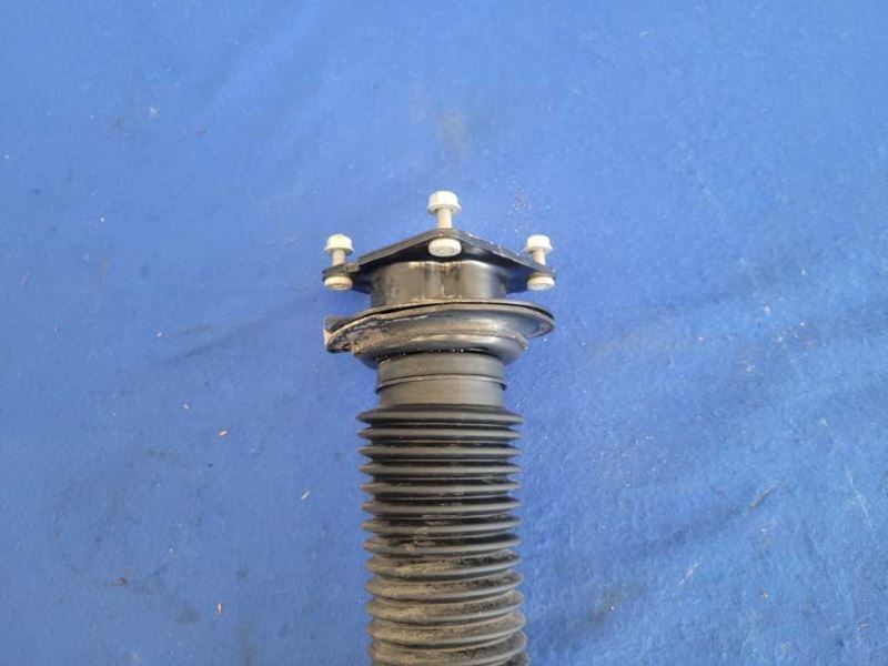 2011-2014 Ford Mustang GT 5.0L Front Strut Driver Passenger Suspension 2440 - The Parts Farm