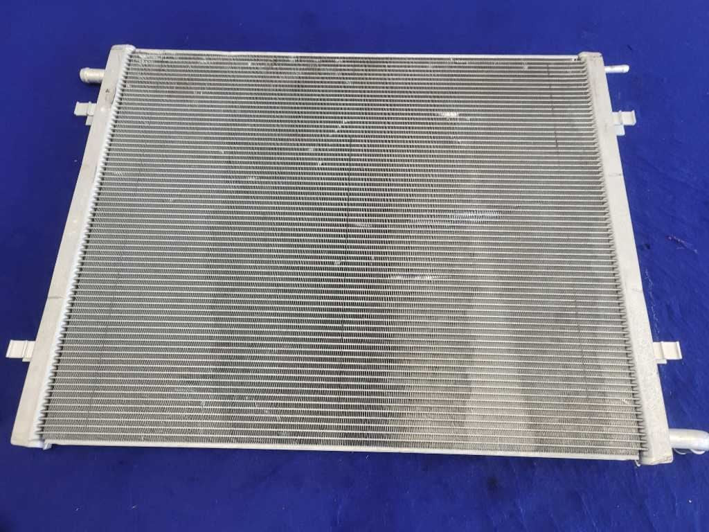 47646153