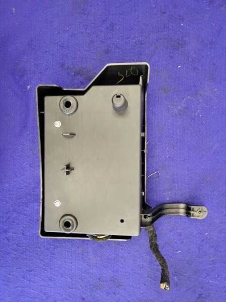 2018-2019 Ford F150 Lariat Pickup Truck Converter Inverter Charger - The Parts Farm