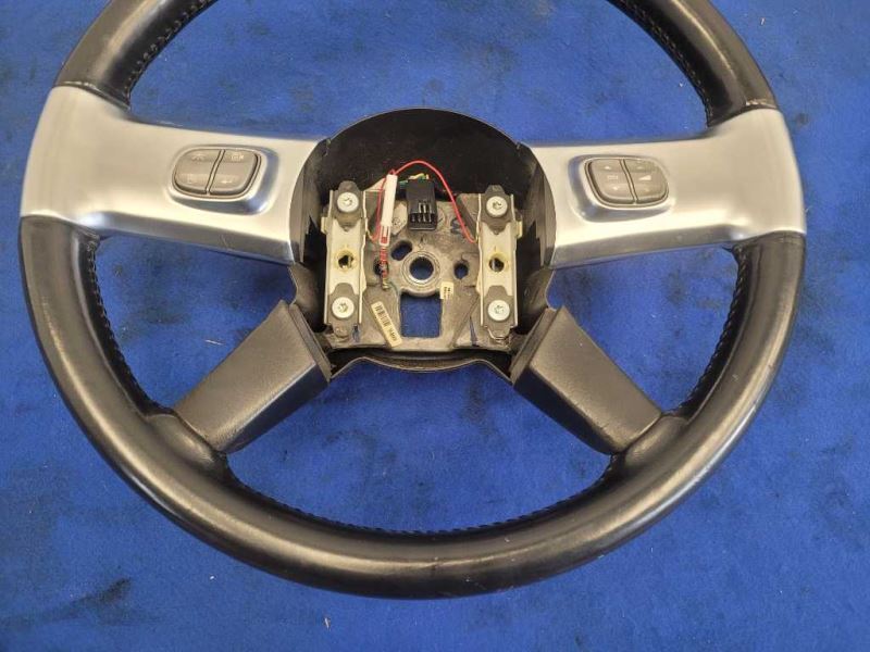 2004-2006 Chevrolet SSR Pickup Truck Steering Wheel Front Driver 2432 - The Parts Farm
