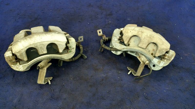 2011-2014 FORD MUSTANG GT FRONT DRIVER LEFT BRAKE CALIPER FRONT CALIFORNIA SP 20 - The Parts Farm