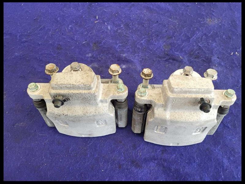 2014-2017 Chevrolet SS 6.2L Sedan Pair Rear Calipers Brakes Pads 1997 - The Parts Farm