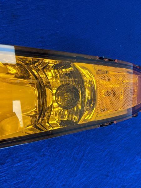 2005-2009 Ford Mustang GT Driver Corner Park Light Park Lamp-turn Signal Amber - The Parts Farm