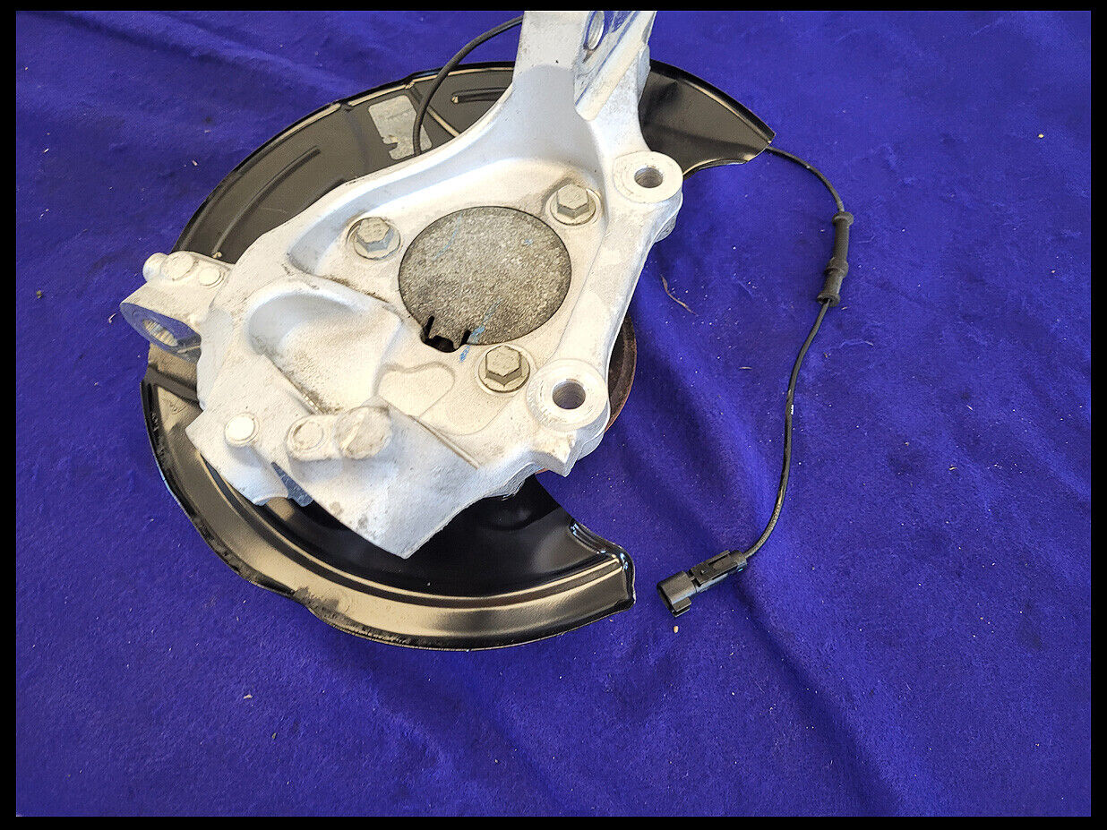 2010-2015 Chevrolet Camaro SS Driver Left LH Front Spindle Knuckle Hub ABS Dust - The Parts Farm