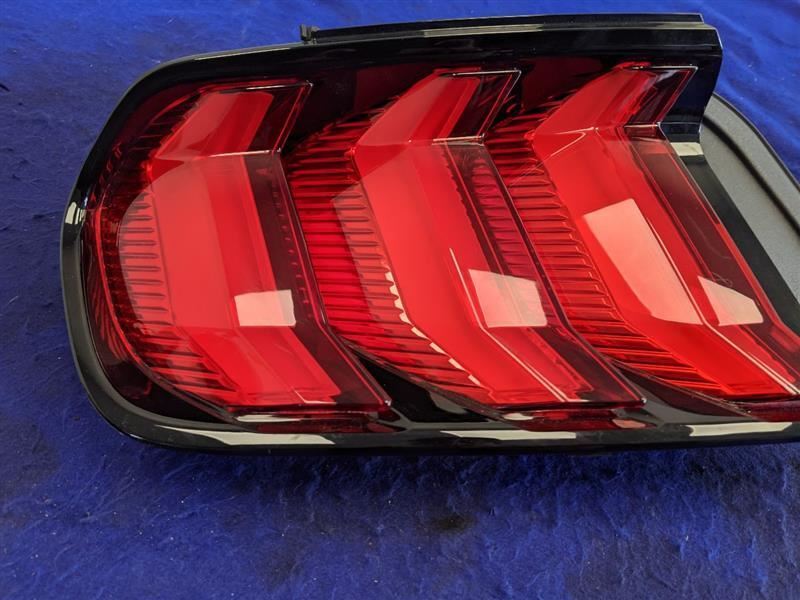 2018-2023 Ford Mustang GT S550 Driver Left LH Taillight Lamp Brake Lens OEM - The Parts Farm