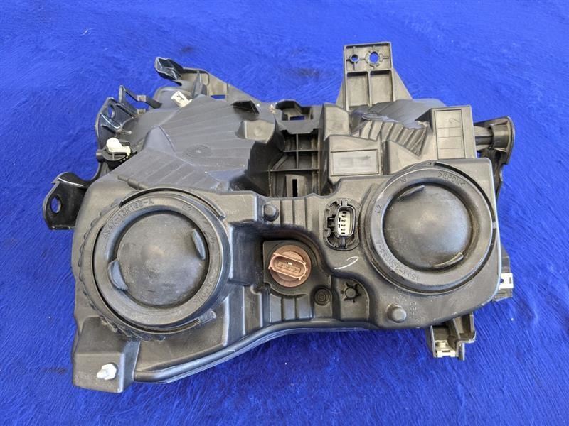 2015-2017 Ford F150 Pickup Truck Driver Left LH Headlight Halogen Bright Light - The Parts Farm