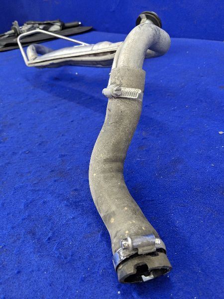 2014 2015 2016 2017 Chevrolet SS Sedan Caprice OEM Fuel Filler Neck