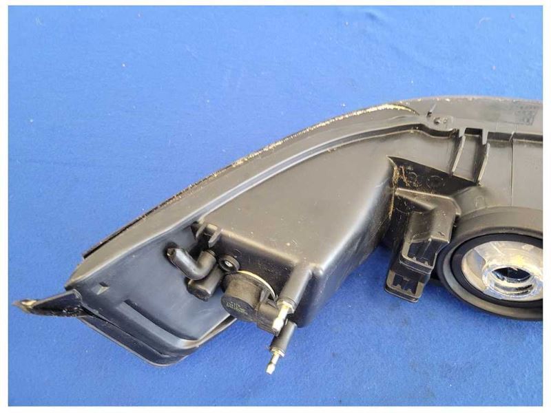 2003-2004 Ford Mustang Cobra SVT DOHC Passenger Front Headlight Lamp 2573 - The Parts Farm