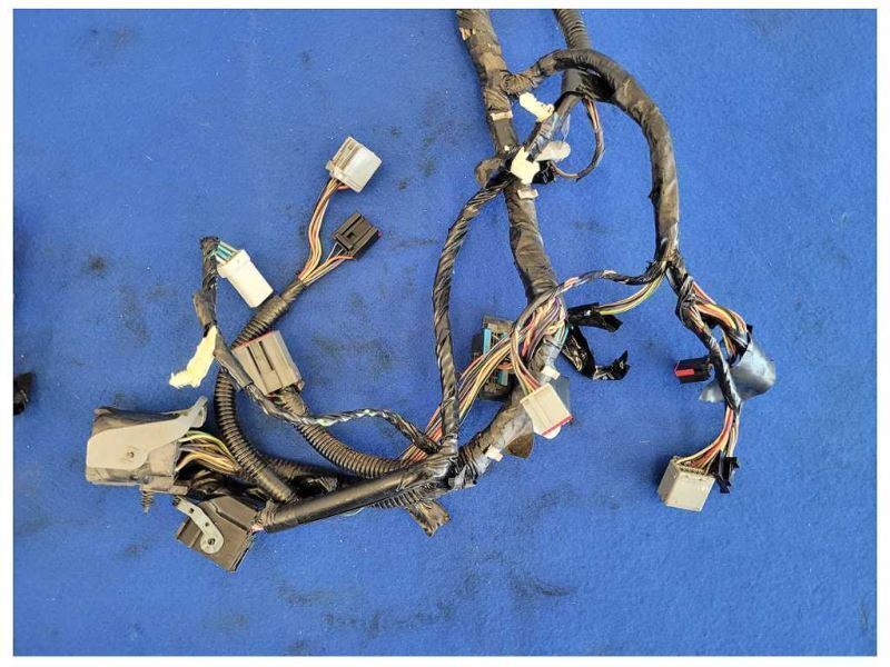 2005 Ford Mustang GT 4.6L A/T Coupe Dash Harness Plug Wire Dashboard 2585 - The Parts Farm
