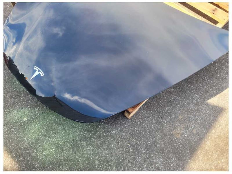 2017-2021 Tesla Model 3 Long Range Dual Motor Front Hood Shell *Scratches* 2139 - The Parts Farm