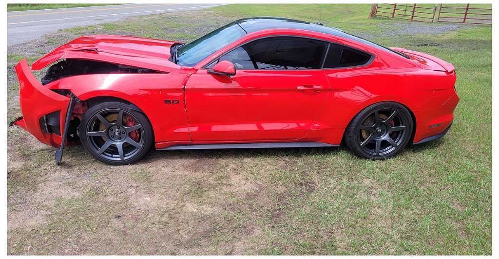 2015-2023 Ford Mustang GT S550 Pair Door Sill Plates Scuff Lighted Panel 2407 - The Parts Farm