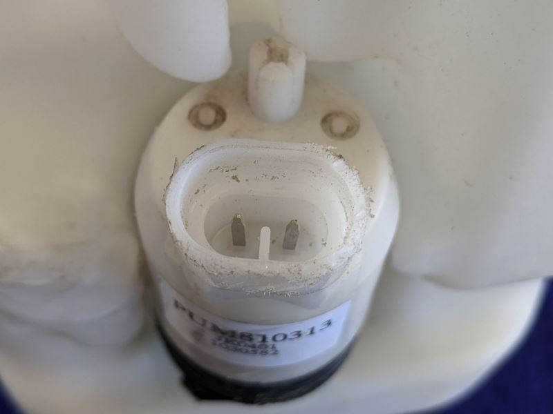 2010-2015 Chevrolet Camaro SS Windshield Wiper Washer Reservoir Fluid OEM - The Parts Farm