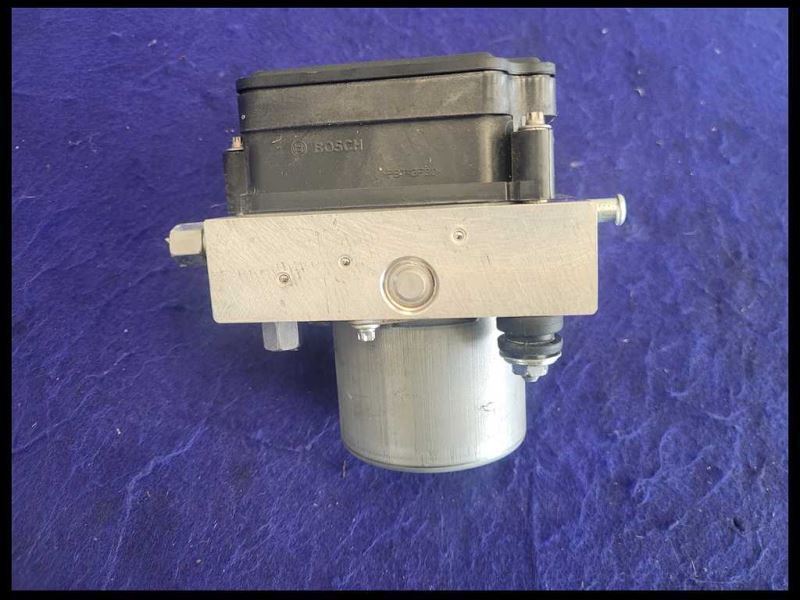 2017-2021 Tesla Model 3 Standard Plus ABS Anti-Lock Brake Module Pump - The Parts Farm