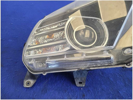 20132014 Ford Mustang GT Passenger Right Front Headlight HID Light 2806