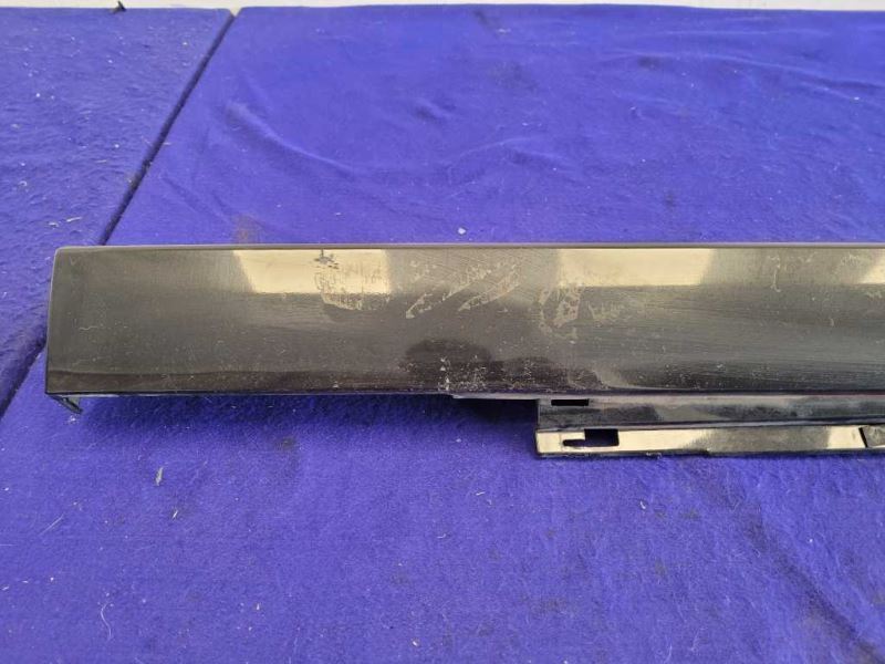 2014-2017 Chevrolet SS 6.2L Sedan Passenger Right Rocker Panel Molding Black - The Parts Farm
