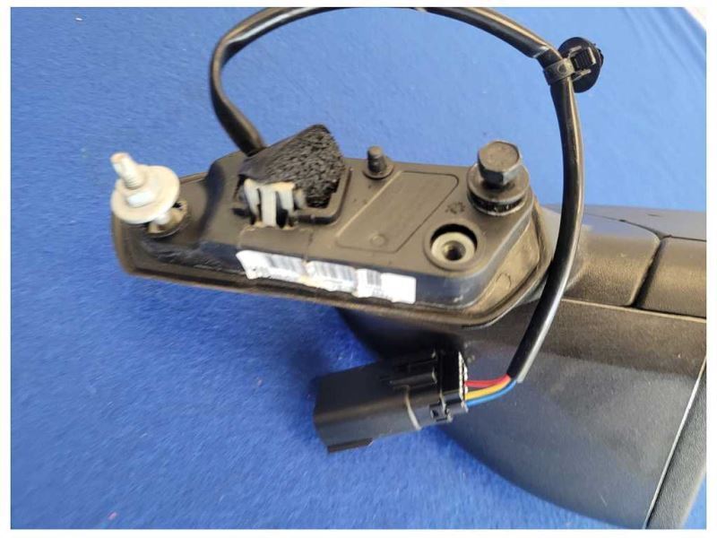 2015-2020 Ford Mustang GT S550 Driver LH Rear View Mirror Spotter Paint J7 2577 - The Parts Farm