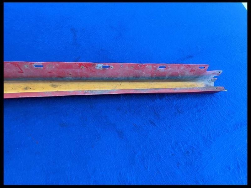 1991 Ford Mustang GT 5.0L Convertible Automatic Driver side Rocker Moulding OEM - The Parts Farm