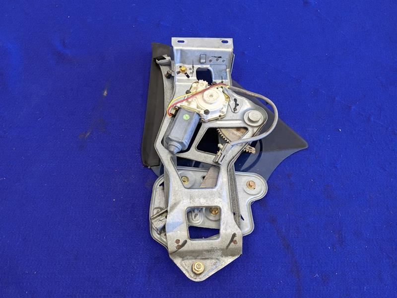2003-2004 Ford Mustang Cobra SVT DOHC Convertible Passenger Rear Quarter Window - The Parts Farm
