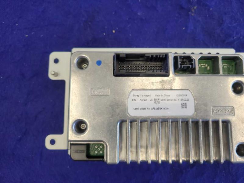 2015 Ford Mustang GT S550 Info-GPS-TV Screen Front Display Center 2373 - The Parts Farm
