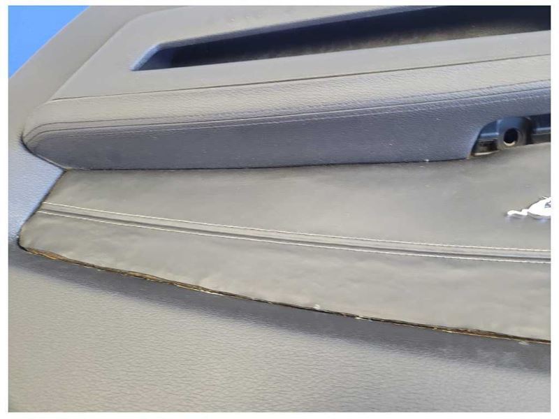 2011-2014 Ford Mustang GT Passenger RH Front Coupe Door Panel *Peeling* 2479 - The Parts Farm
