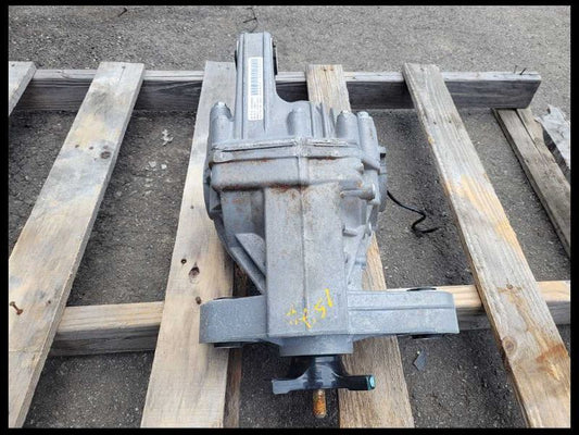 2014-2017 Chevrolet SS Sedan 6.2L Carrier Automatic Transmission 3.27 Ratio GW6 - The Parts Farm