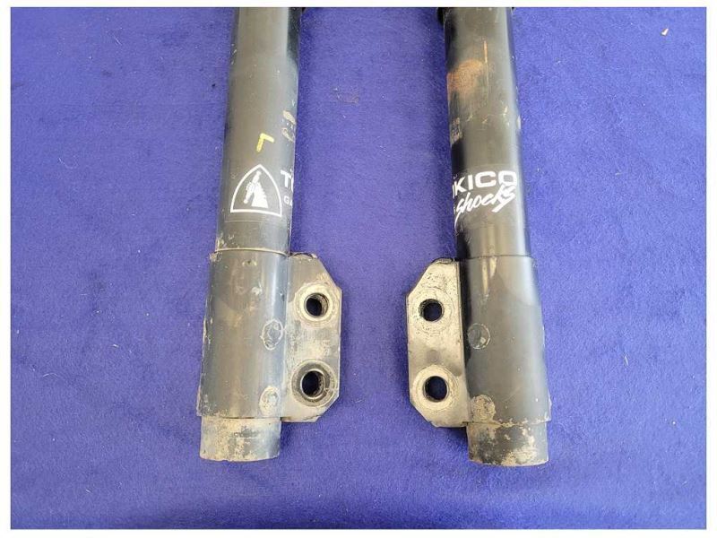 1999-2004 Ford Mustang Mach 1 Cobra GT Coupe Pair Tokico Struts 2364 - The Parts Farm