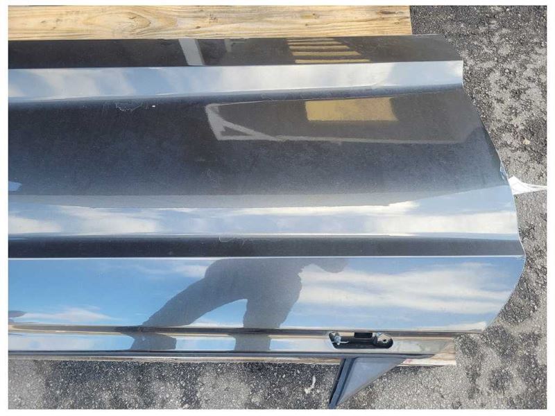 2015-2023 Ford Mustang GT S550 Driver Front Door Convertible Shell Paint J7 2504 - The Parts Farm
