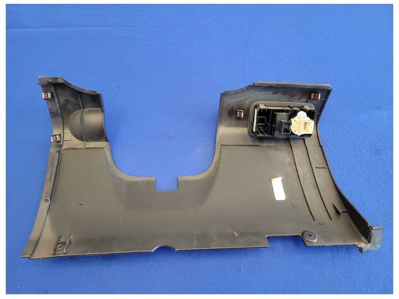 2005-2009 Ford Mustang Coupe Driver Dash Lower Column Trim Headlight Switch 2583 - The Parts Farm