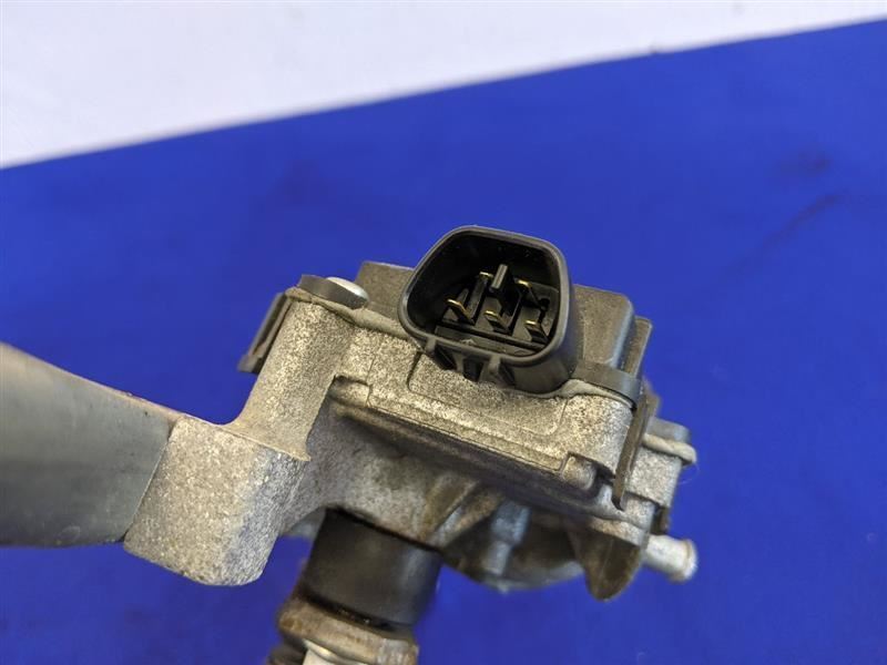 2008-2021 Dodge Challenger SRT8 SXT GT SE Windshield Wiper Motor Linkage - The Parts Farm