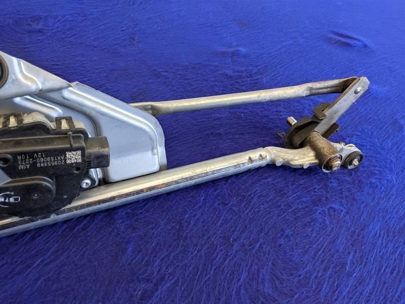 2010-2015 Chevrolet Camaro SS Windshield Wiper Motor Blade Arm OEM Factory - The Parts Farm