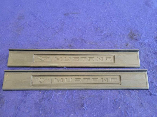 2015-2023 Ford Mustang GT S550 Pair Door Sill Plates Scuff RH LH 2400 - The Parts Farm