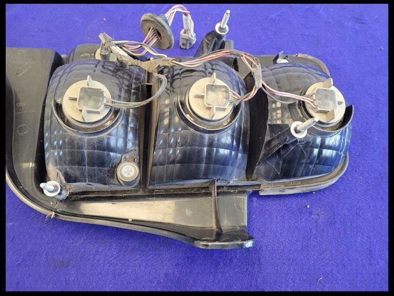 2005-2009 Ford Mustang GT GT500 Passenger Right RH Tail Light Lamp Lens Brake - The Parts Farm