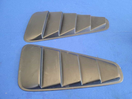 2010-2014 Ford Mustang GT S197 Pair Side Louvers Quarters Window 2568 - The Parts Farm