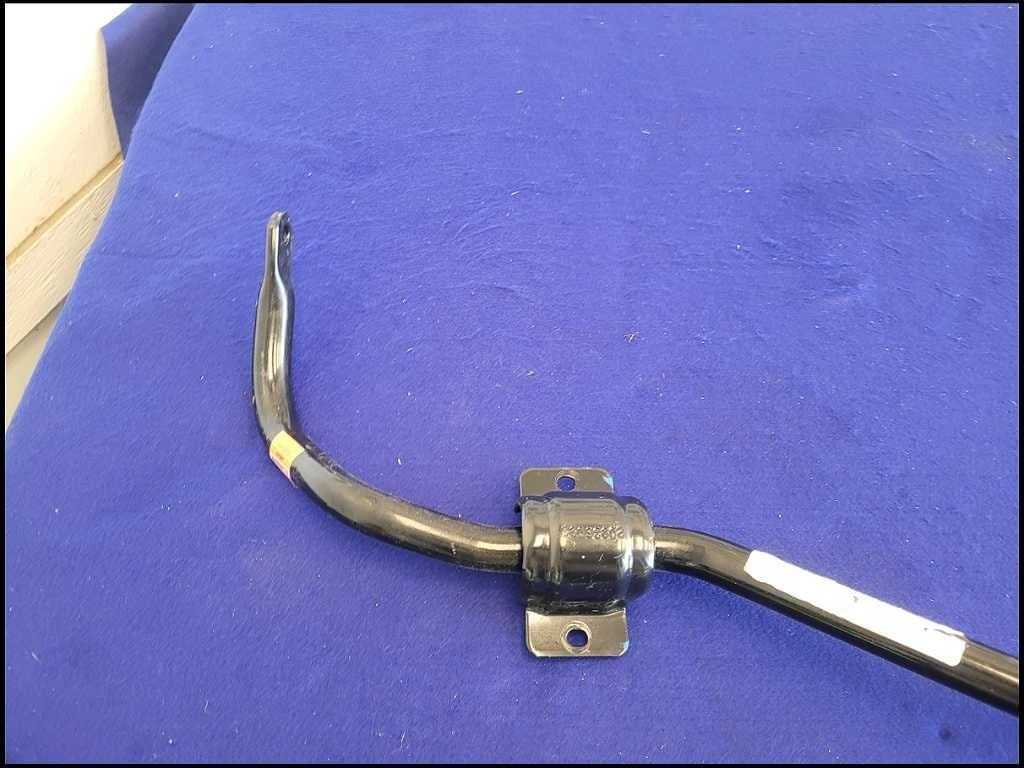 47644058