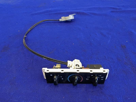 2003-2004 Ford Mustang Cobra SVT DOHC 4.6L HVAC Temperature Temp Control AC Cool - The Parts Farm