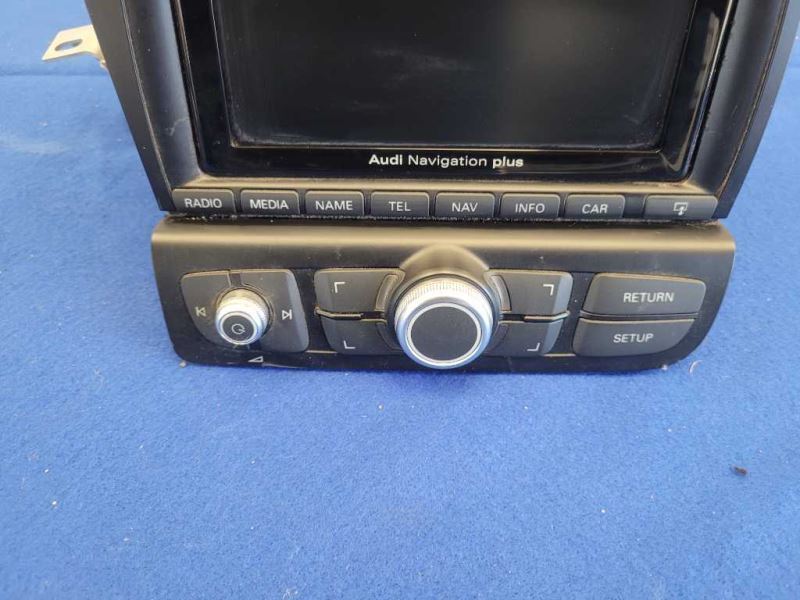 2014 Audi R8 V10 Coupe Radio Receiver Audio Control Head Unit 2136 - The Parts Farm