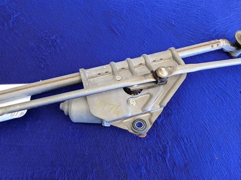 2010-2015 Chevrolet Camaro SS Windshield Wiper Motor Blade Arm OEM Factory - The Parts Farm