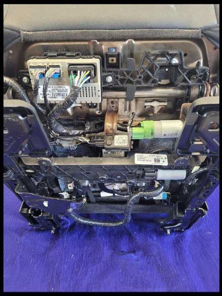 2015-2021 Ford Mustang GT S550 Passenger Front Seat Power Convertible Good Bag - The Parts Farm