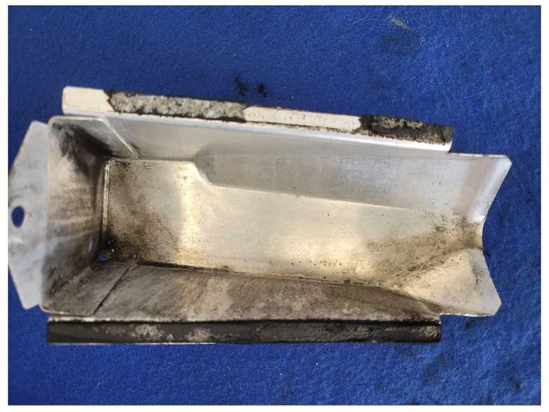 1994-1995 Ford Mustang Cobra 5.0L Clutch Fork Cover Manual Transmission 2526 - The Parts Farm