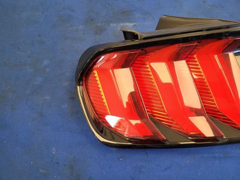 2018-2023 Ford Mustang GT S550 Driver Left LH Tail Light Lamp Brake Lens 2403 - The Parts Farm