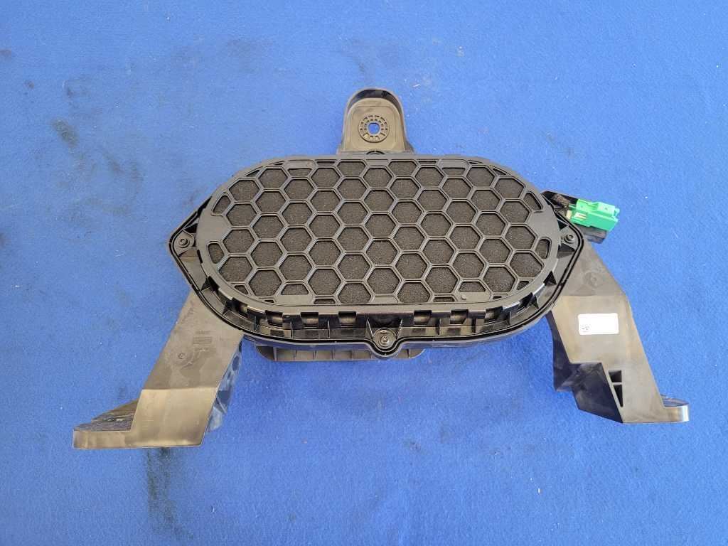 2023 Ford F250 F-250 Super Duty 4x4 Truck Speaker Rear Back Mount 2558 - The Parts Farm