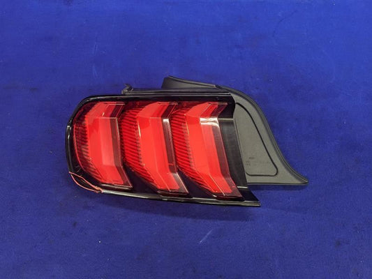 2018-2023 Ford Mustang GT 5,0L Driver LH Left Tail Light Lamp Lights Brake OEM - The Parts Farm