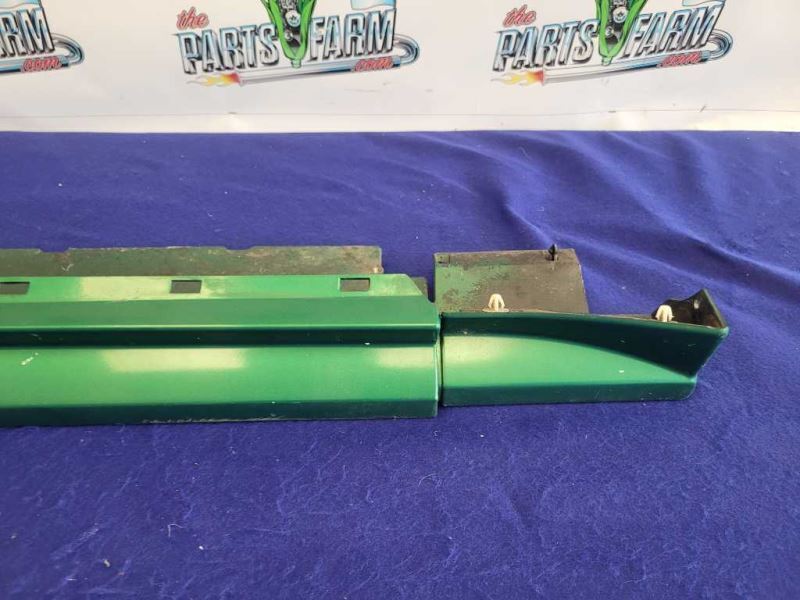1999-2004 Ford Mustang GT 4.6 Passenger Lower Rocker Panel Molding Paint SW 2312 - The Parts Farm