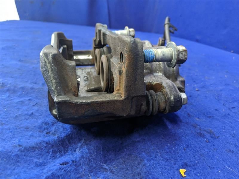 2002-2005 Ford Thunderbird 3.9L V8 Front Driver Left LH Caliper Brake Pad Hose - The Parts Farm