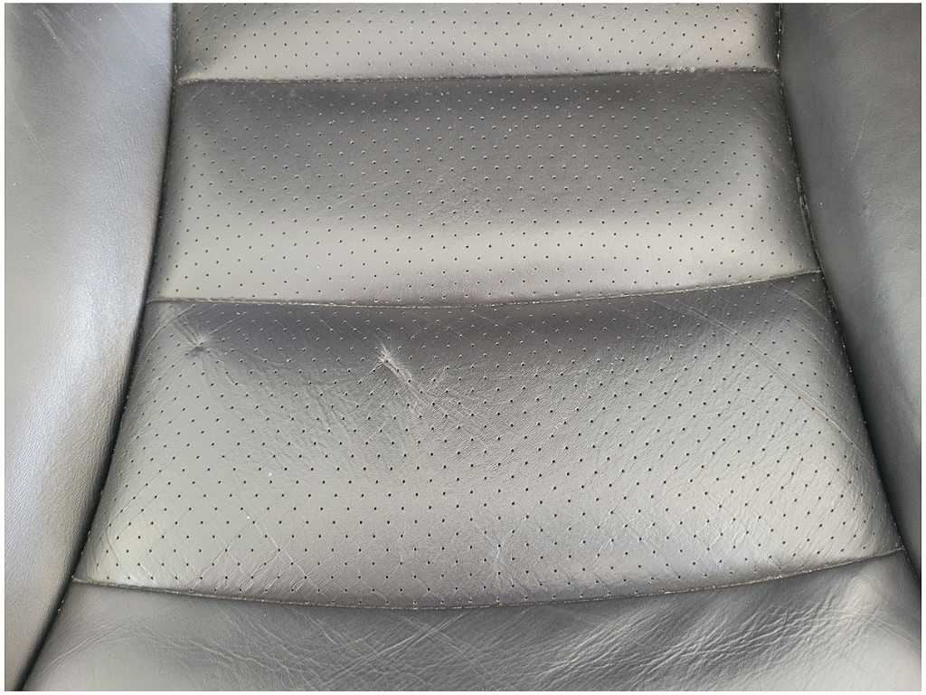 47644389