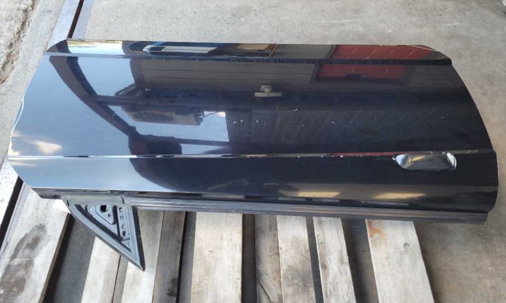 2003-2004 Ford Mustang Cobra SVT DOHC 4.6 Front Passenger RH Door Coupe Paint UA - The Parts Farm
