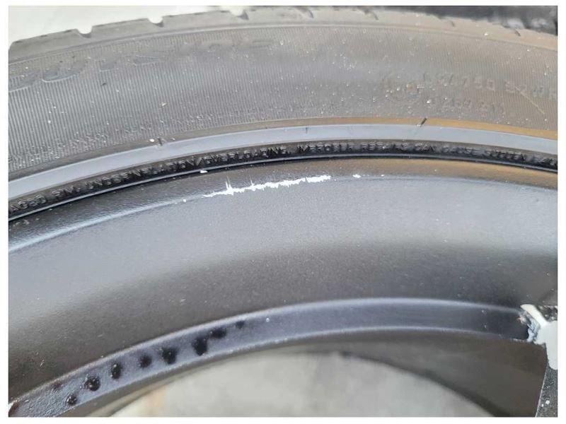 2016-2023 Chevrolet Camaro SS Rear Wheel 20x9.5 Black Wheel Spoke Scuffs 2492 - The Parts Farm