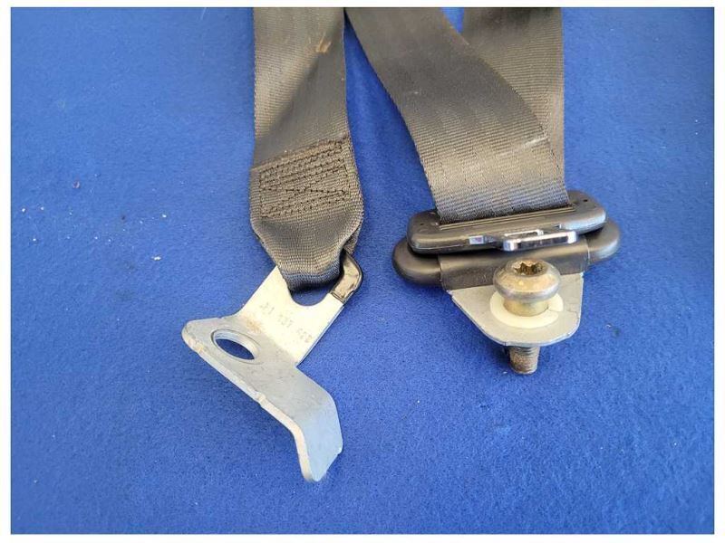 1999-2004 Ford Mustang GT Cobra Coupe Driver Left Rear Seat Belt Retractor 2573 - The Parts Farm