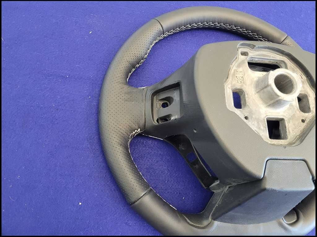 47644018