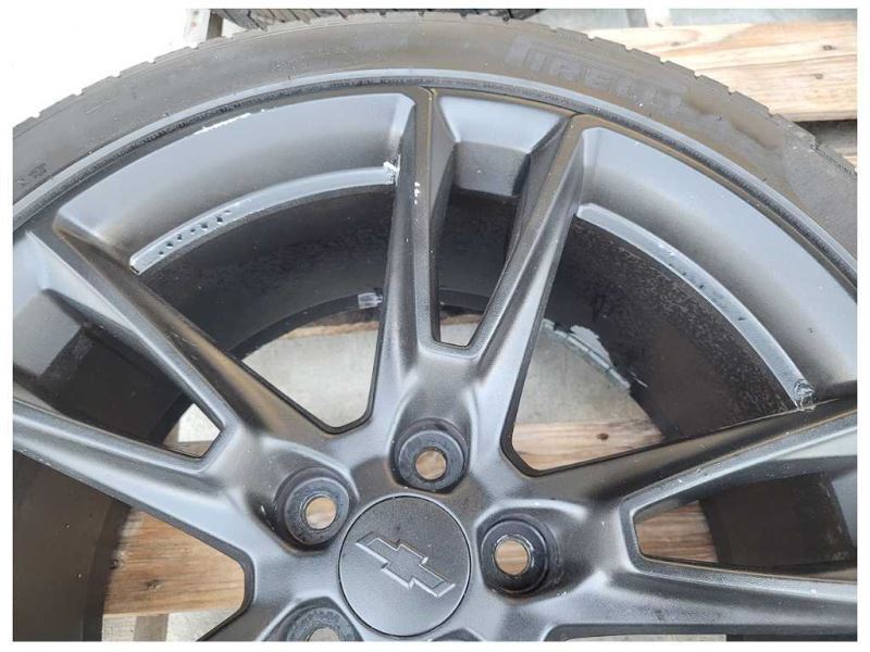 2016-2023 Chevrolet Camaro SS Rear Wheel 20x9.5 Black Wheel Spoke Scuffs 2492 - The Parts Farm